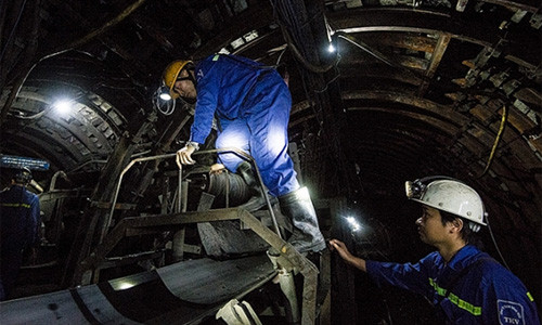 Nhu cầu thiết bị phục vụ khai thác hầm lò tăng cao