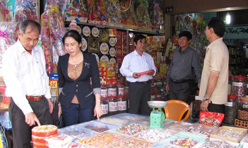 Thực phẩm ngày Tết được kiểm tra gắt gao