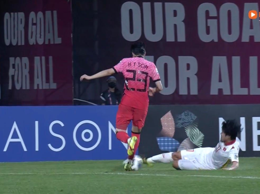 Việt Nam vs Hàn Quốc 0-3: Màn trình diễn quả cảm