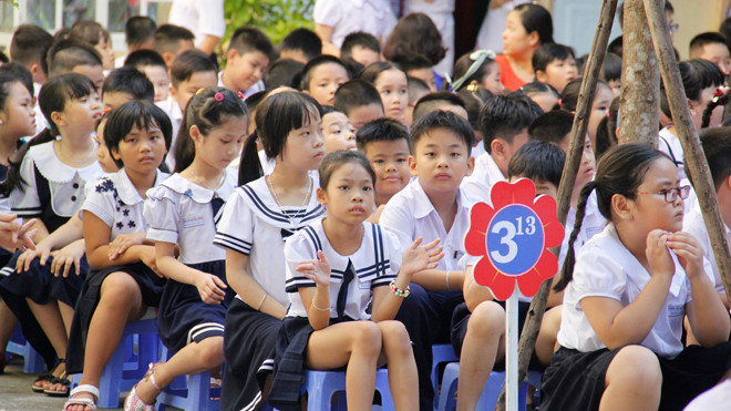 Học sinh Đà Nẵng bước vào năm học mới trong niềm hân hoan. Ảnh: Thanh Trần.