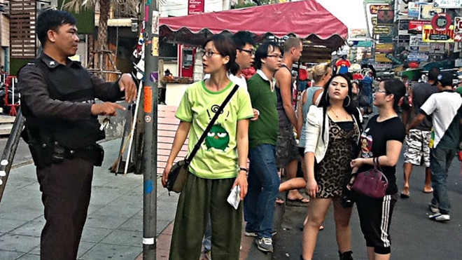 Radio Thế giới 24h: Thái Lan thẩm vấn nghi phạm giúp bà Yingluck bỏ trốn