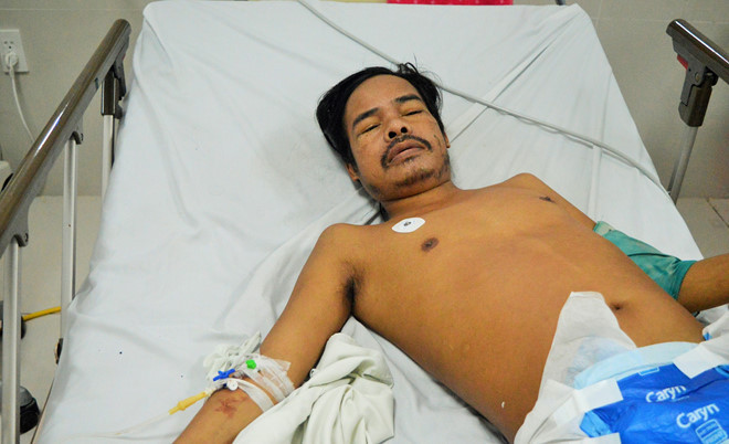 Anh Thân sống sót kỳ diệu sau 6 ngày trong rừng sâu. Ảnh: Văn Được