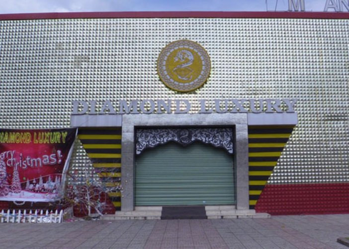 Bình Dương đóng cửa quán, dừng hoạt động đông người 