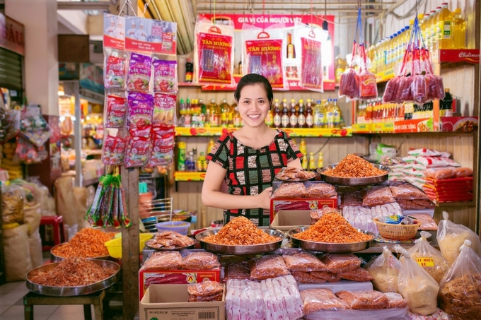 Ngân hàng tung vốn rẻ, đẩy mạnh cho vay kinh doanh dịp cuối năm