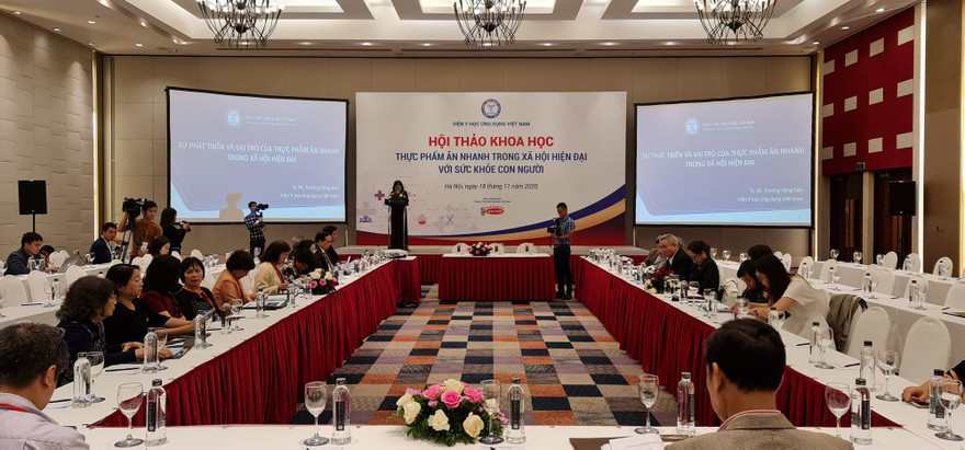 Thực phẩm ăn nhanh trong xã hội hiện đại với sức khỏe con người