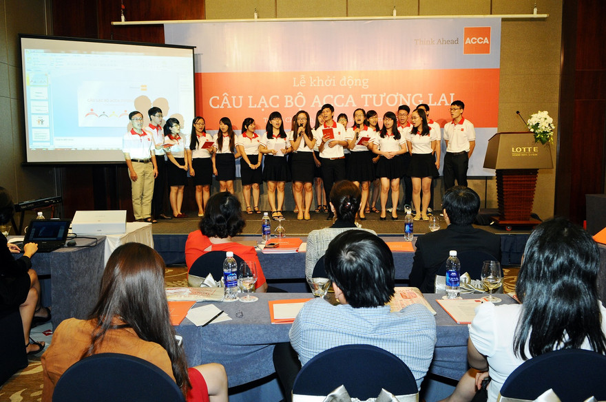 Nhiều con đường rộng mở dẫn đến thành công trong ngành kế toán, kiểm toán