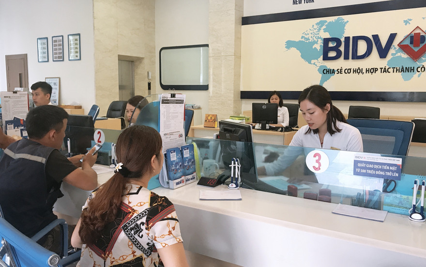 Thương vụ mua bán cổ phần giá trị cao nhất lịch sử ngành ngân hàng