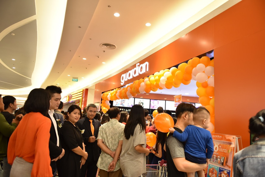 Guardian mừng sinh nhật 8 năm đạt mốc 100 cửa hàng