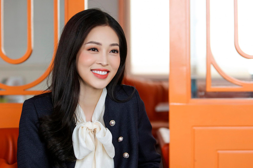 Á hậu Phương Nga: Hà Lan thắng dễ, nhưng Bắc Macedonia sẽ có bàn thắng 