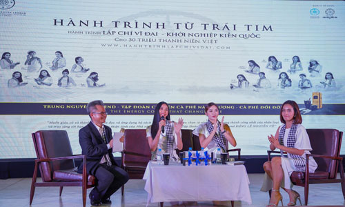 1.	Chương trình mở màn “Hành trình từ Trái tim” khu vực Miền Đông và ĐBSCL có sự đồng hành và chia sẻ của Hoa hậu Kỳ Duyên, Á hậu Hoàng Thùy, ca sĩ Ái Phương 