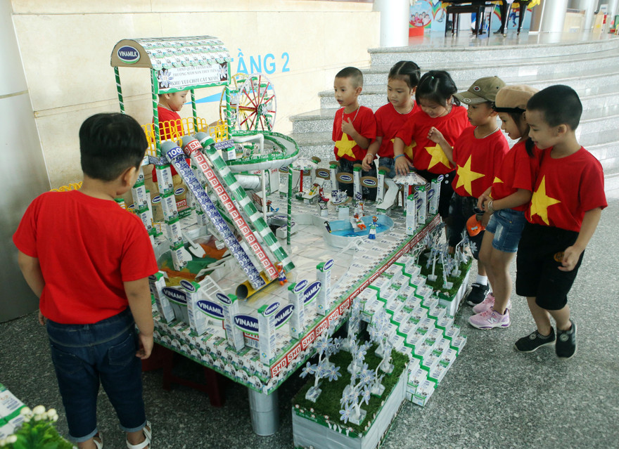 Tưng bừng ngày hội sữa học đường Đà Nẵng