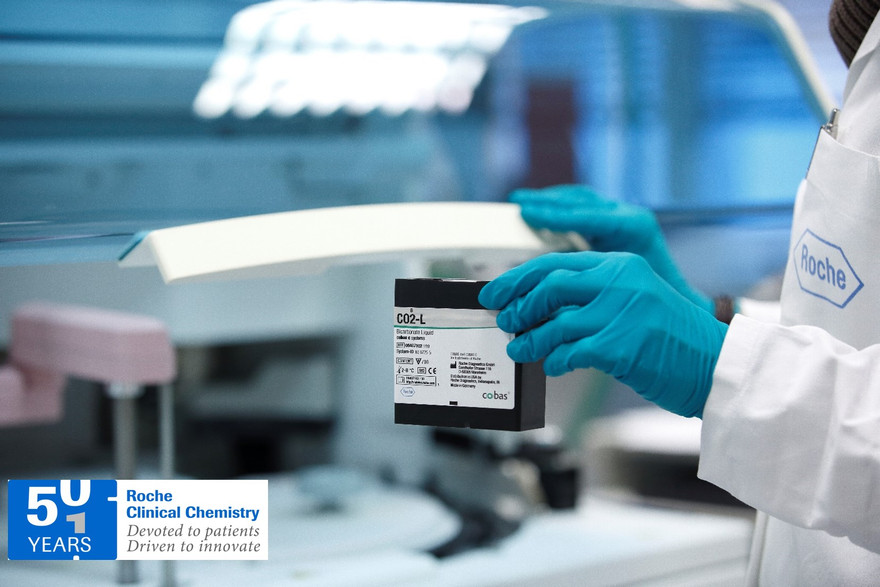 Roche kỷ niệm 50 năm đồng hành cùng ngành xét nghiệm Sinh hóa trên toàn cầu