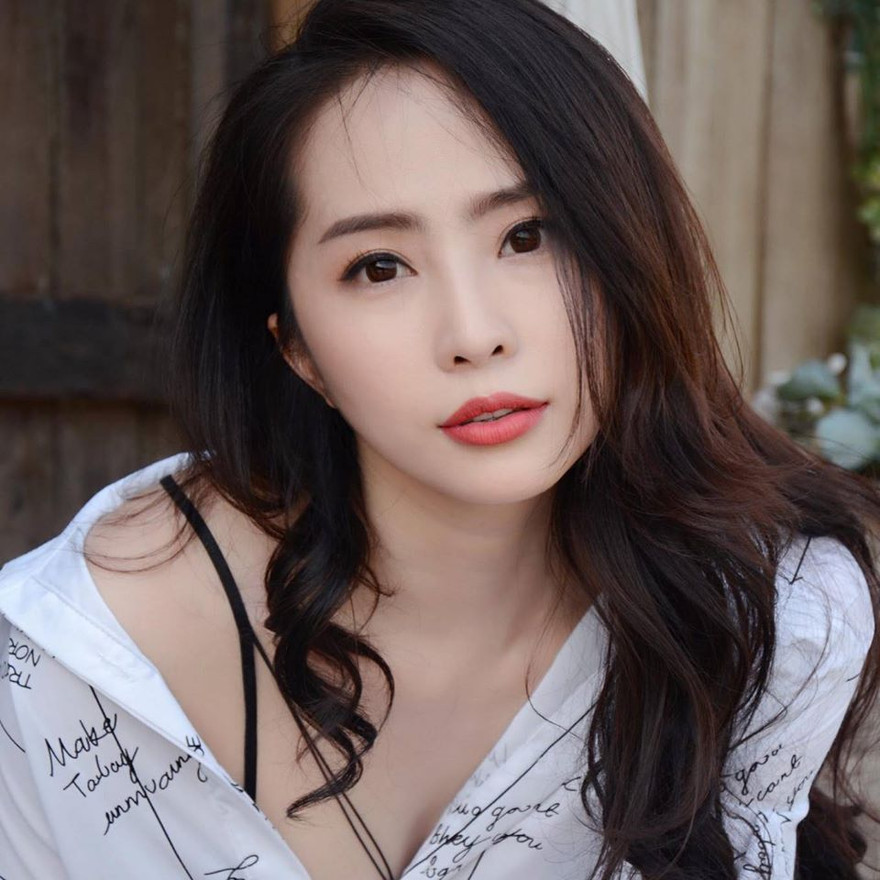 Quỳnh Nga đáp trả tin 'gái ngành', chuẩn bị đón Tết độc thân