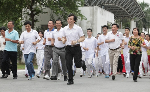 Phát động Giải chạy Báo Hà nội mới mở rộng 2014