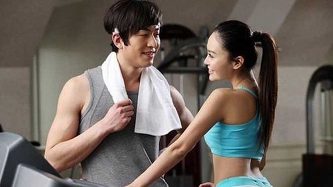 Bóc mẽ những điều quý ông thích 'nổ' quá đà