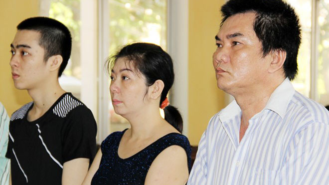 Mã Hóa Kim cùng đồng phạm nghe tuyên án sáng 10/10. 