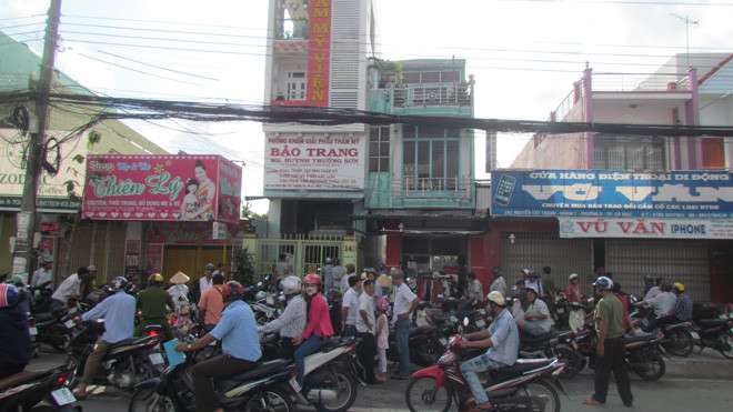 Thẩm mỹ viện Bảo Trang của bác sĩ Huỳnh Trường Sơn bị cướp vào sáng nay.