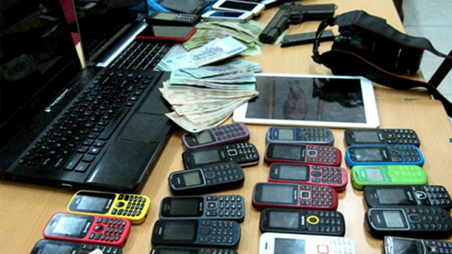 Tang vật cảnh sát thu khi điều tra vụ án.