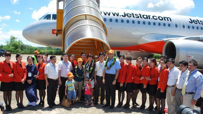 Mua vé máy bay đi miễn phí chiều về