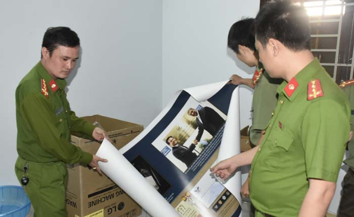 Bên trong điểm truyền đạo của Hội thánh Đức Chúa trời có gì?