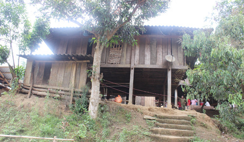 Nhà sàn nơi xảy ra án mạng đau lòng