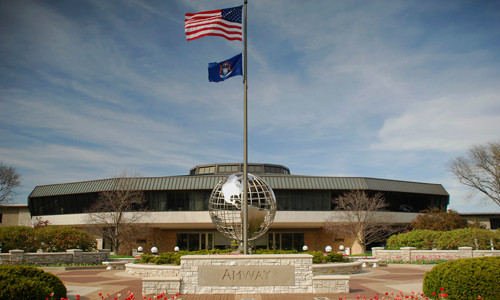 Tập đoàn Amway tiếp tục tăng trưởng lớn mạnh 