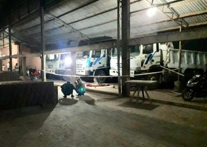 Hiện trường vụ tài xế bị cabin đè tử vong