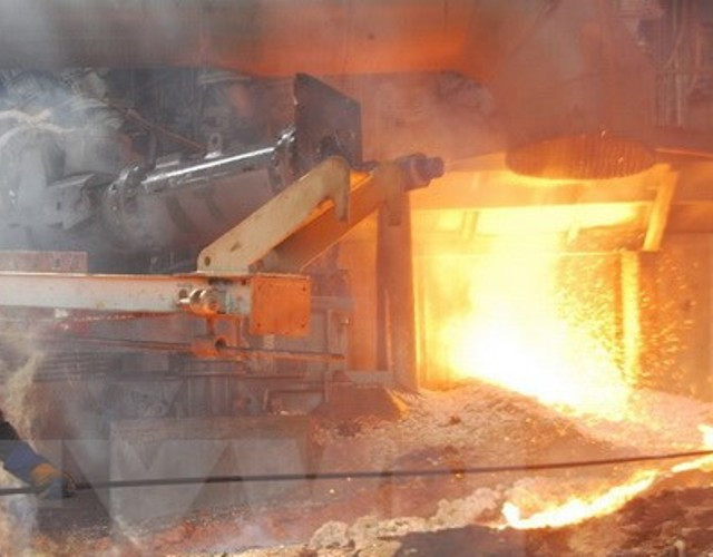 Rơi xuống đáy lò thép, 3 công nhân tử vong