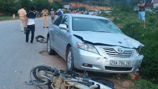 Thiếu tá Ba trực tiếp lái xe gây tai nạn. Ảnh: TL