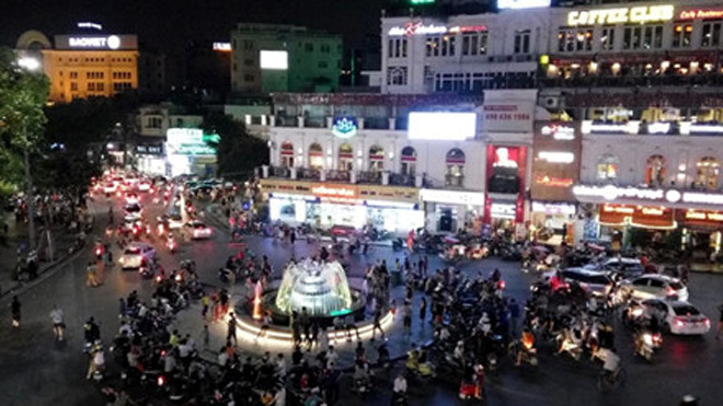 Hà Nội sẽ quyết định giờ giới nghiêm của các điểm kinh doanh, quán bar, khu vui chơi…vào ngày 20.8 tới đây.