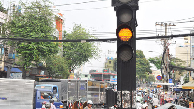 Tín hiệu đèn vàng