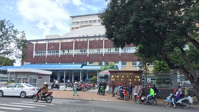 Bệnh viện ĐK TP Cần Thơ, nơi xảy ra vụ việc bệnh nhân "ngáo đá" rượt đuổi BS. 