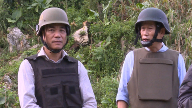 Các lực lượng chức năng tổ chức khám nghiệm hiện trường