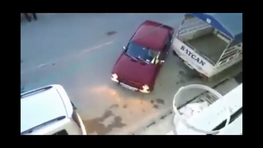 Bất ngờ với tính năng hỗ trợ đỗ xe 'có một không hai'