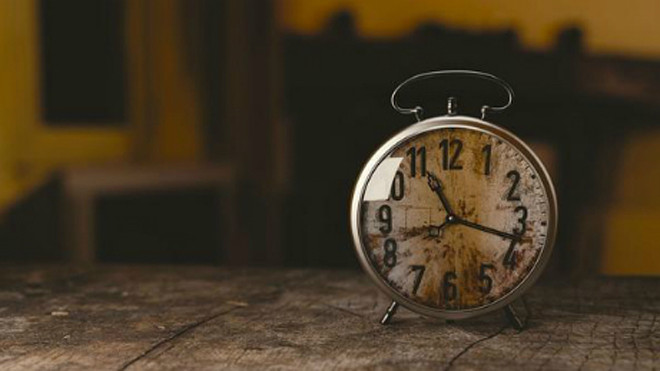 Não bộ con người làm việc tốt nhất vào cuối buổi sáng. Ảnh: Medical Daily.