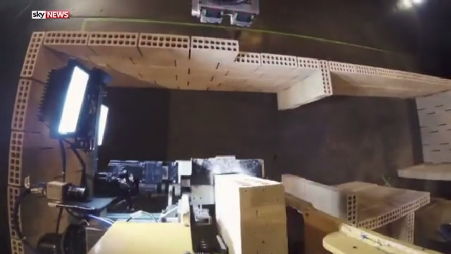 Robot xây nhà chỉ trong hai ngày