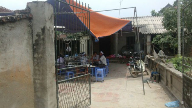 Hiện trường nơi xảy ra vụ thảm án đau lòng.