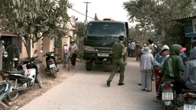Vị trí nạn nhân tử vong cách nhà gần 200m.