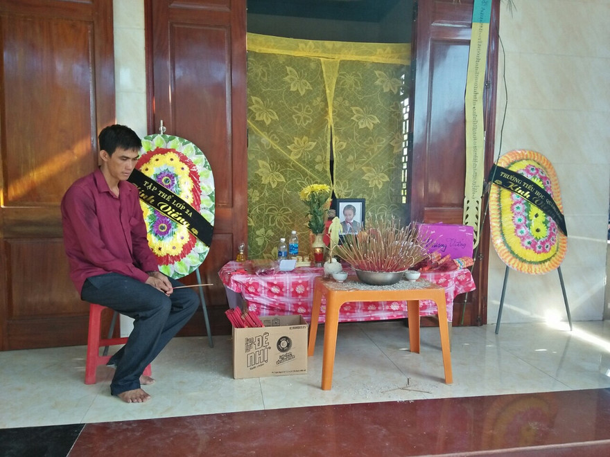 Quảng Bình: Tắm hồ, 3 em nhỏ đuối nước thương tâm