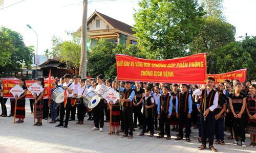 Lễ phát động phong trào “Vệ sinh yêu nước, nâng cao sức khỏe nhân dân” tại huyện Nam Đông (Thừa Thiên Huế) (Ảnh: Thừa Thiên Huế Online)