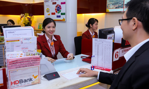 Sinh nhật vàng – Ngàn lợi ích, cộng thêm đến 0,6% lãi suất tiết kiệm