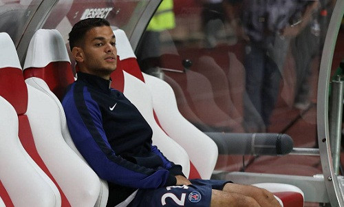 PSG có thể gặp rắc rối vì Ben Arfa. Ảnh: AFP.