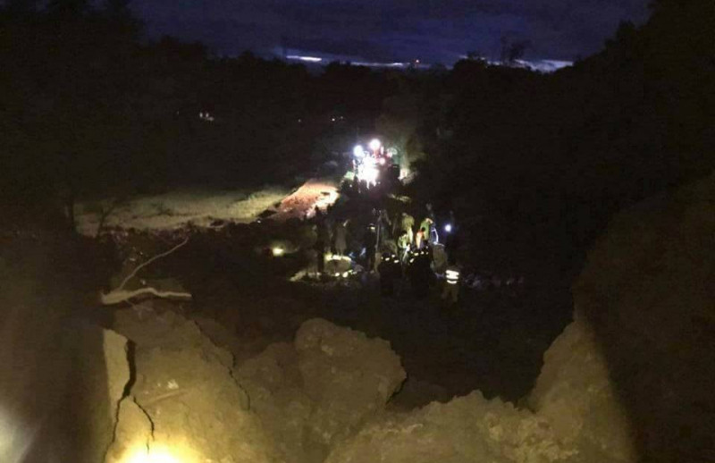 Rùng mình hiện trường vụ sạt lở làm nhiều người bị chôn vùi ở Hòa Bình