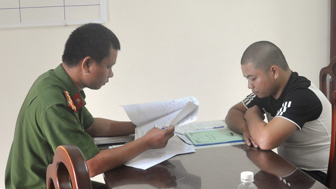 Đối tượng Giang Minh Thắng tại cơ quan công an 