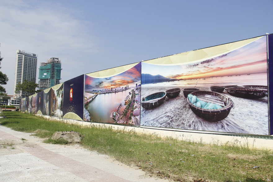 Đà Nẵng chỉnh trang đường phố bằng tranh bắt mắt phục vụ APEC
