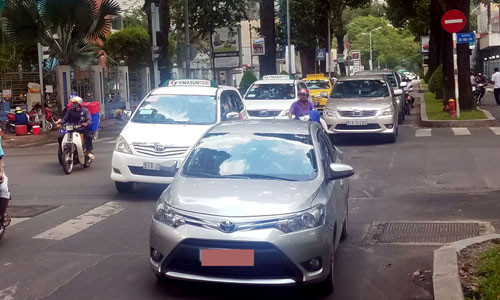 Ô tô vào trung tâm TPHCM sẽ phải trả phí