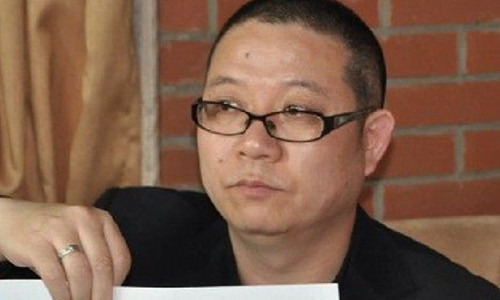 Đạo diễn họp báo vạch trần bị Chân Tử Đan o ép và coi thường người khác.