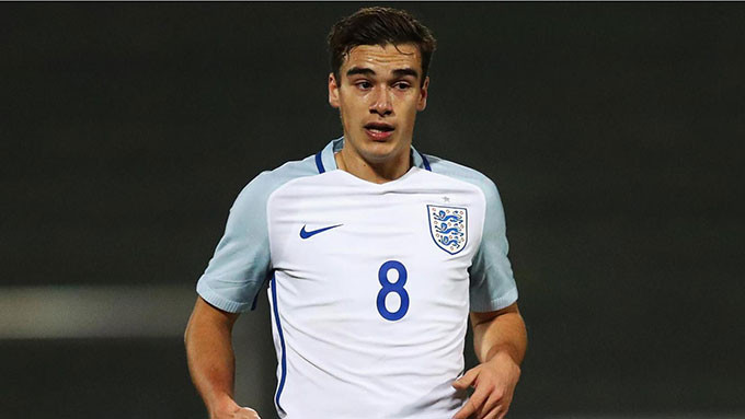 Đối thủ của Công Phượng trở thành hy vọng ở tuyển Anh