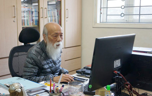 Những câu nói “khắc tạc” vào trái tim học trò của thầy Văn Như Cương