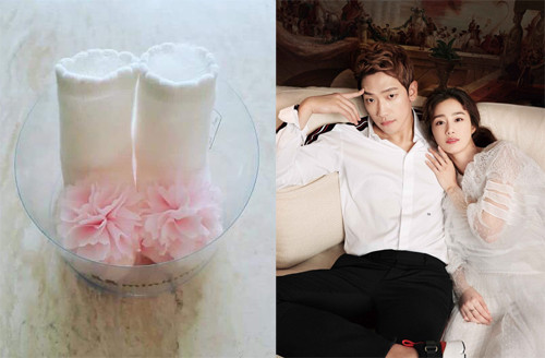 Vợ chồng Bi Rain đón con đầu lòng.